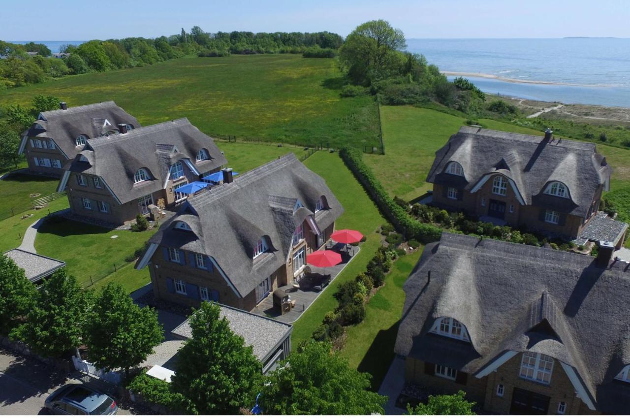 Strandhaus Buskam Im Moenchgut Auf Ruegen Lobbe Zewnętrze zdjęcie